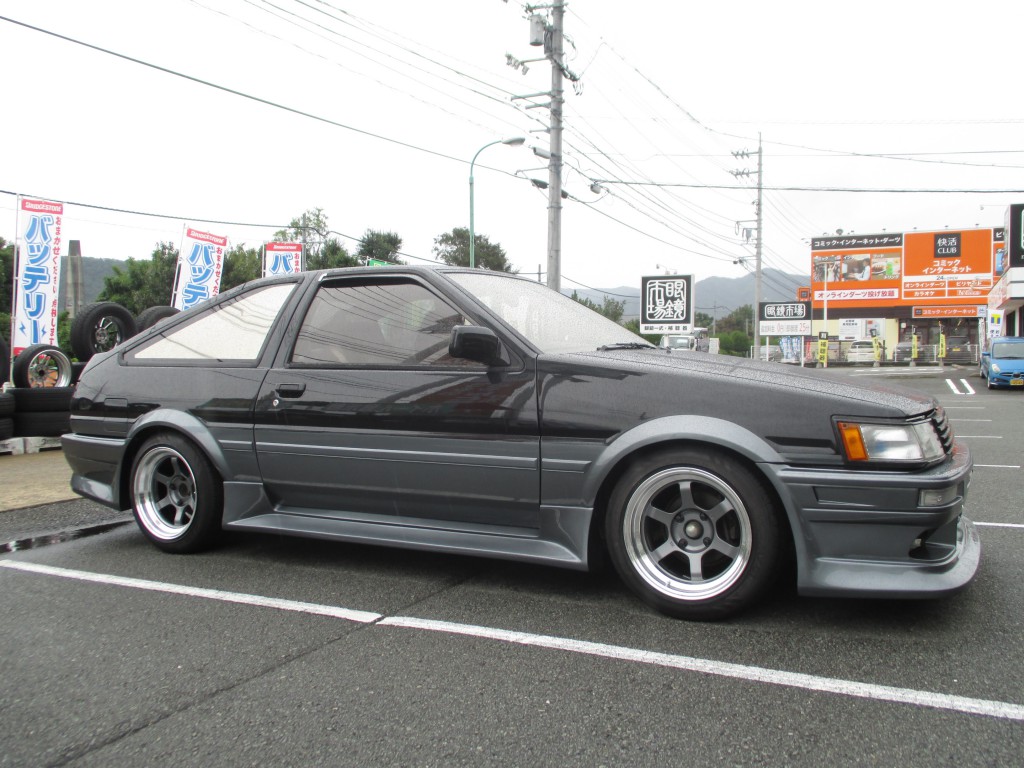 AE86レビン外装は完成しました | 山口でタイヤのことならタイヤ